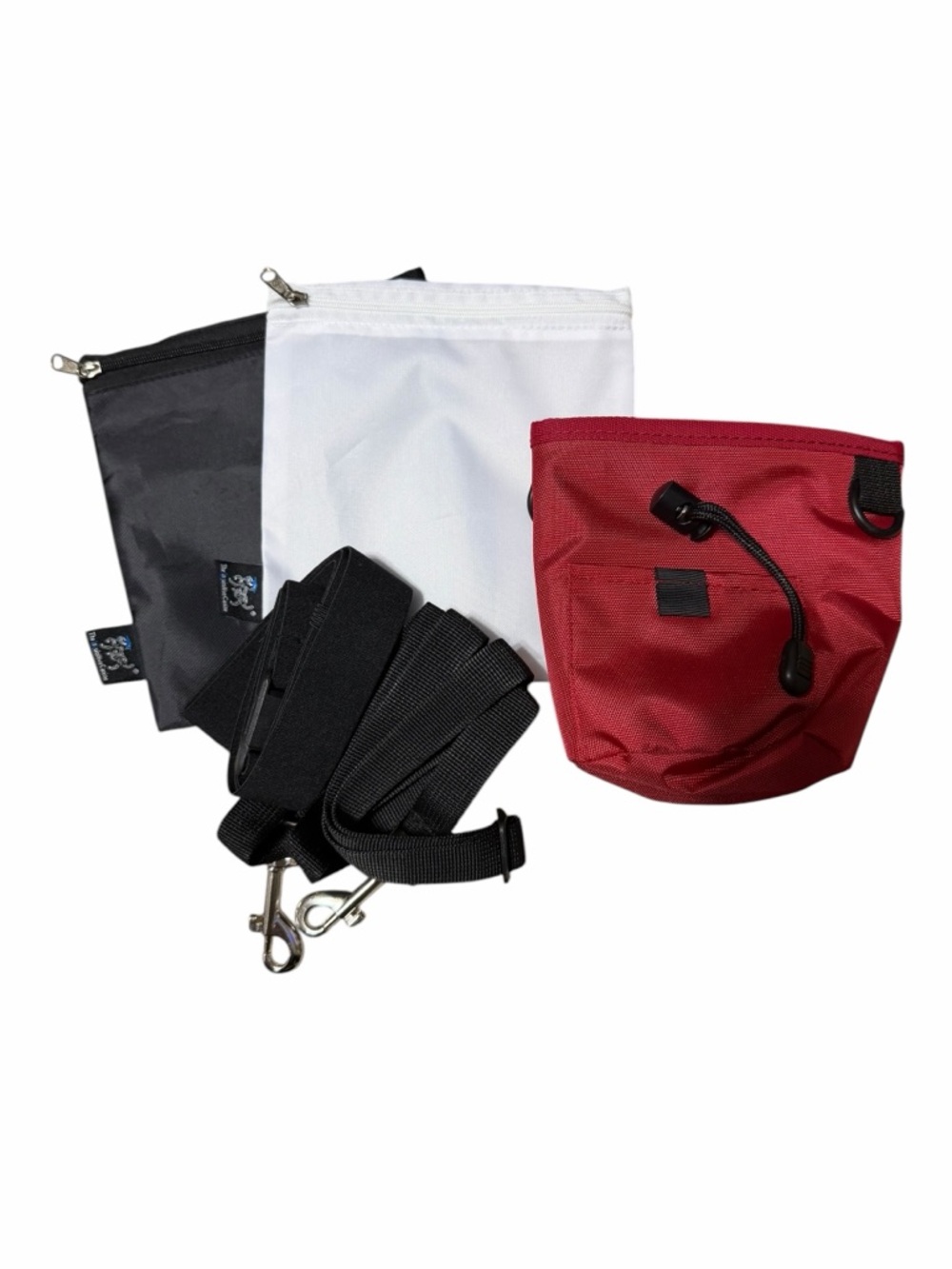 Dog/Treat Pouch/Great for Dog Training/Sling-style strap & non-slip belt/Red